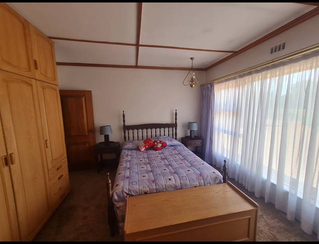 5 BEDROOM HOUSE FOR SALE IN KENLEAF
